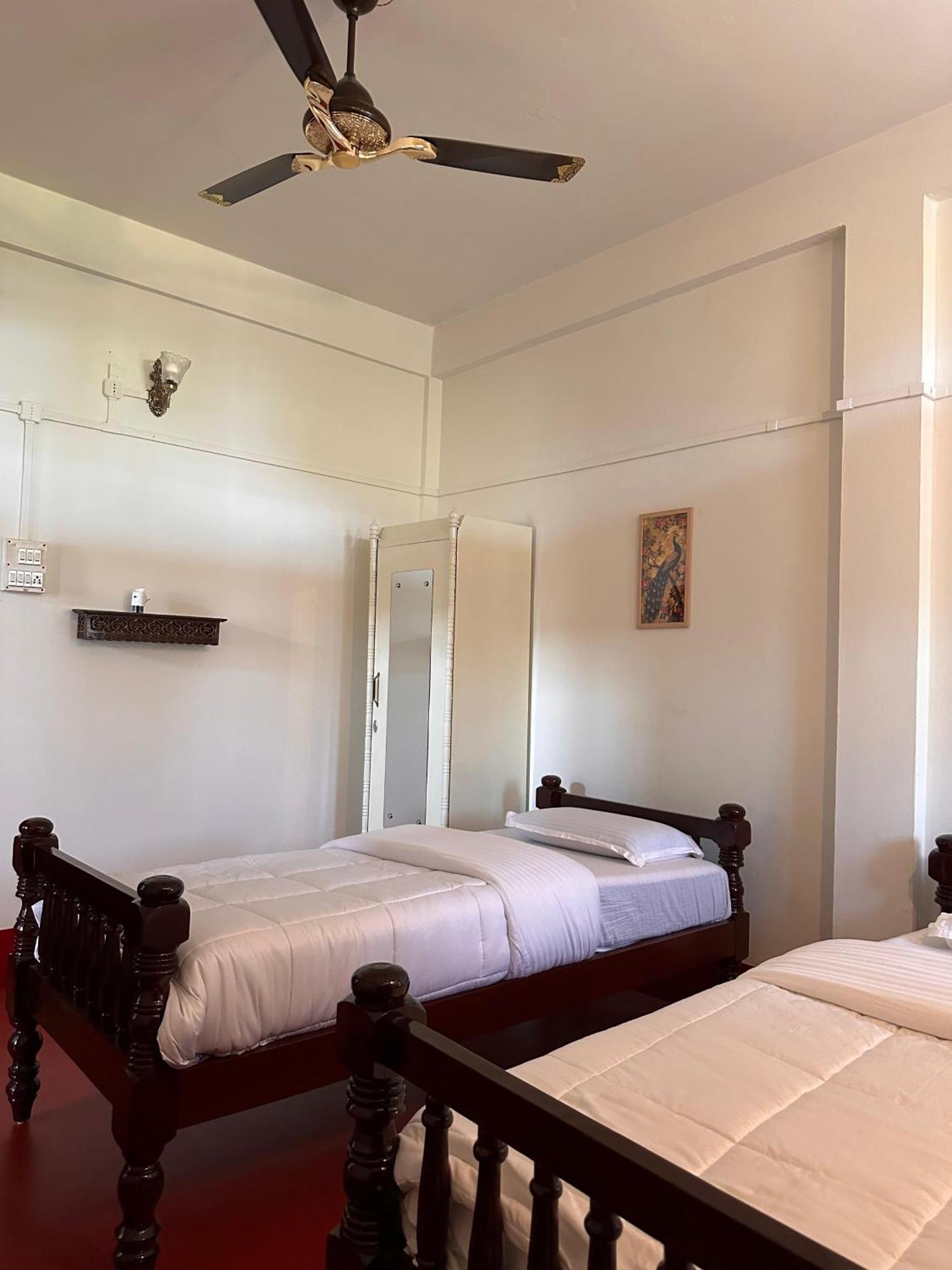Protibha Homestay Sivasagar Kültér fotó