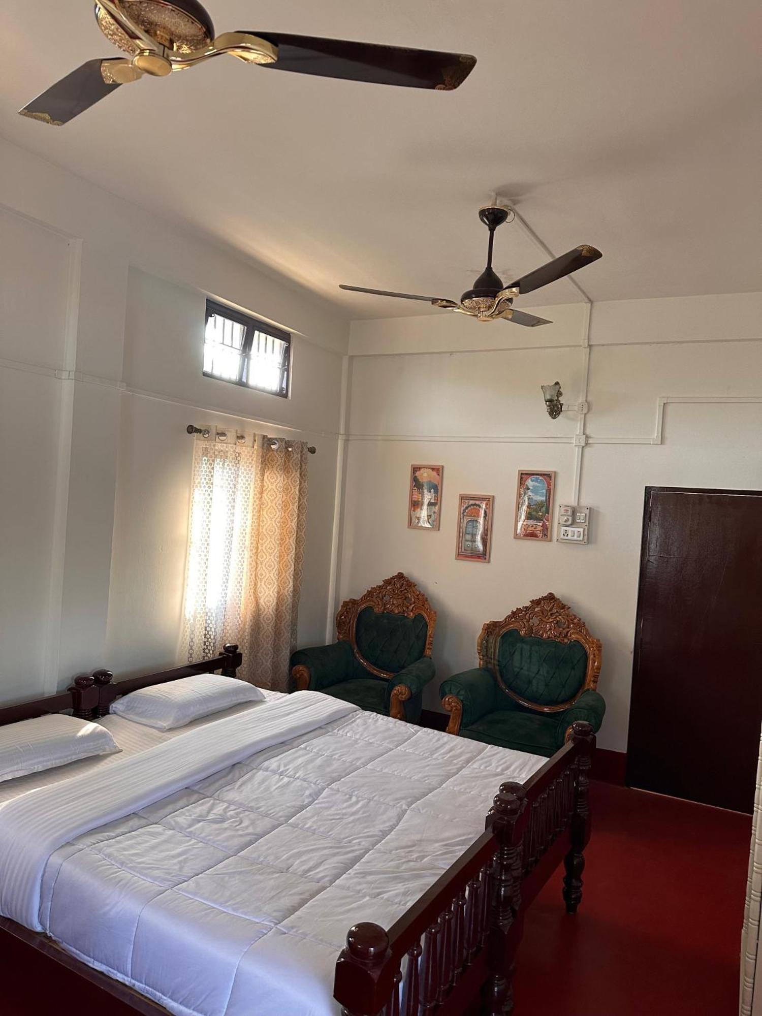 Protibha Homestay Sivasagar Kültér fotó